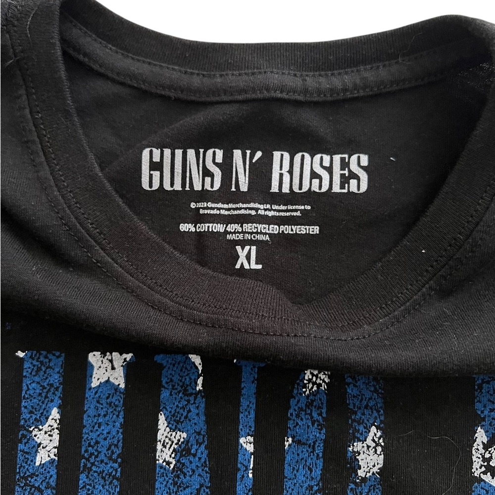 Guns N' Roses Men's T-Shirt Size XL - Picture 3 of 6